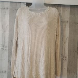 Francesca's Longsleeve Lightweight Top
